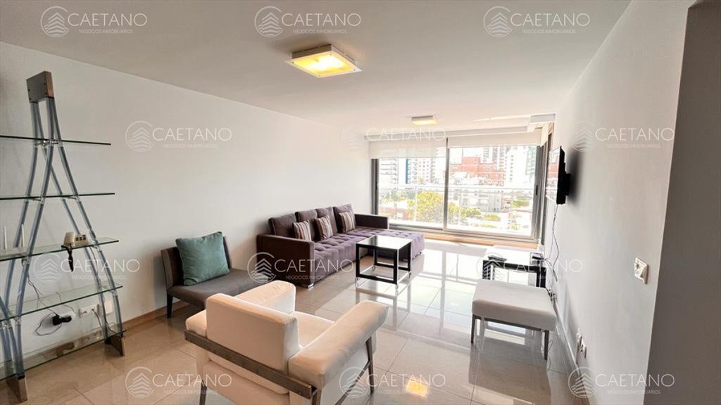 Tres dormitorios con vista al mar