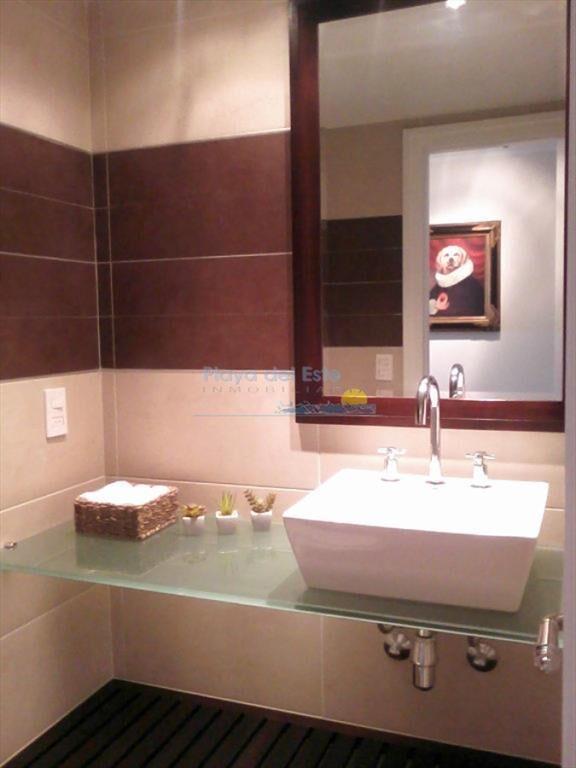 Apartamento en Venta de 3 dormitorios en Punta ,