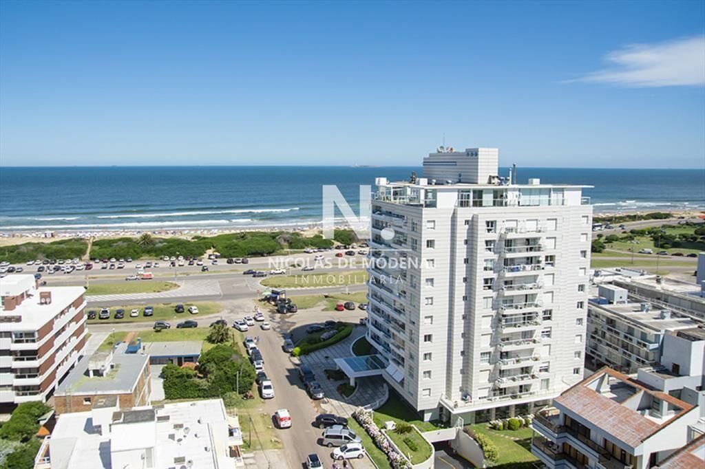 Apartamento en Venta de 3 dormitorios en Playa ,