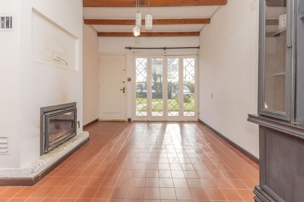 Venta de Casa en Solymar Sur, 3 dormitorios y barbacoa