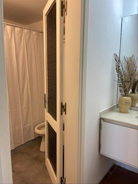 VENTA APARTAMENTO PUNTA DEL ESTE ESTUPENDA VISTA PISO ALTO