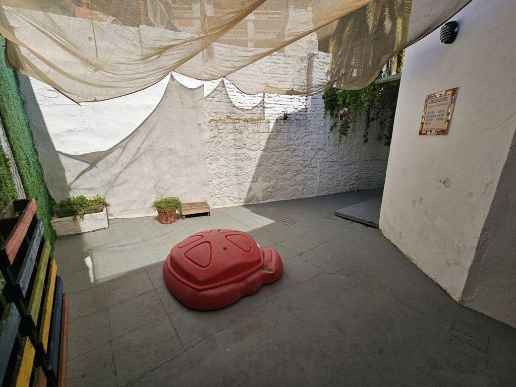 VENTA CASA CORDÓN 8 AMBIENTES 2 BAÑOS PATIO