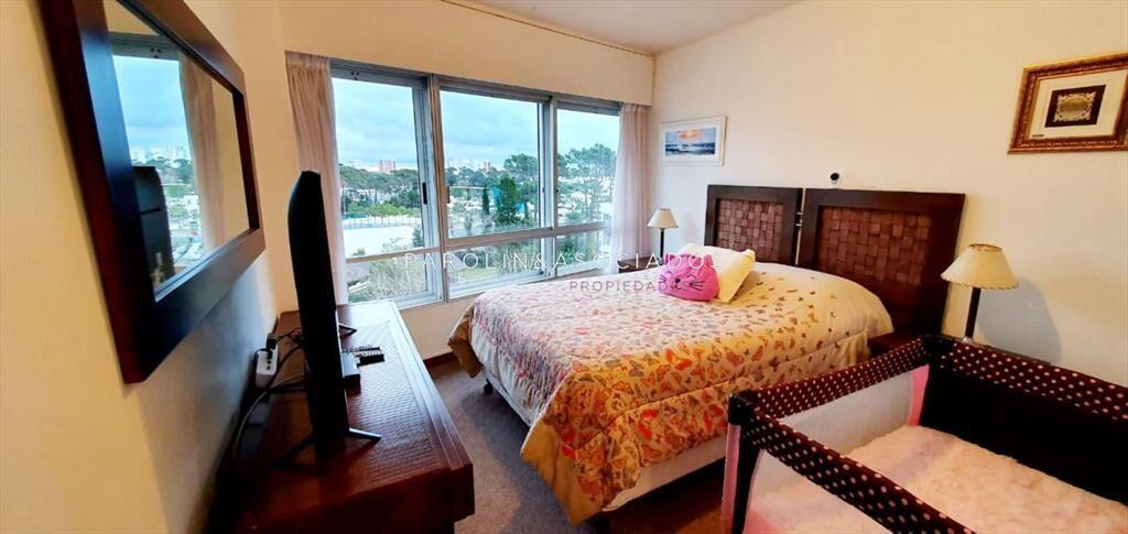 Hermoso apartamento en venta con agradable vista en Punta d