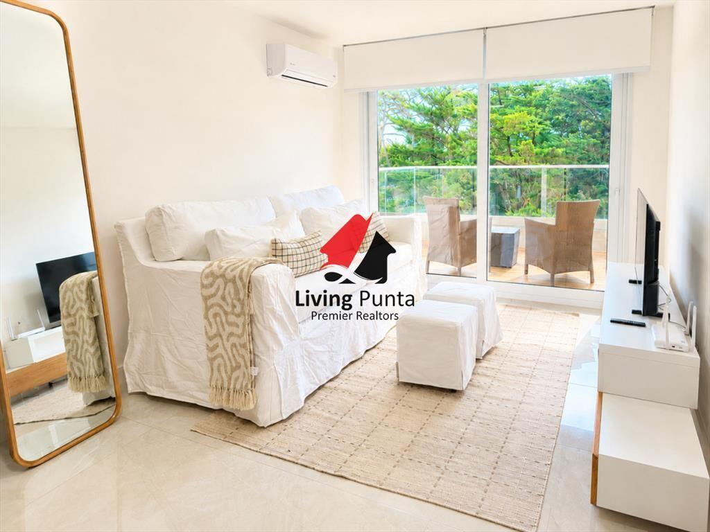 Apartamento de 1 dormitorio en venta, con vista a