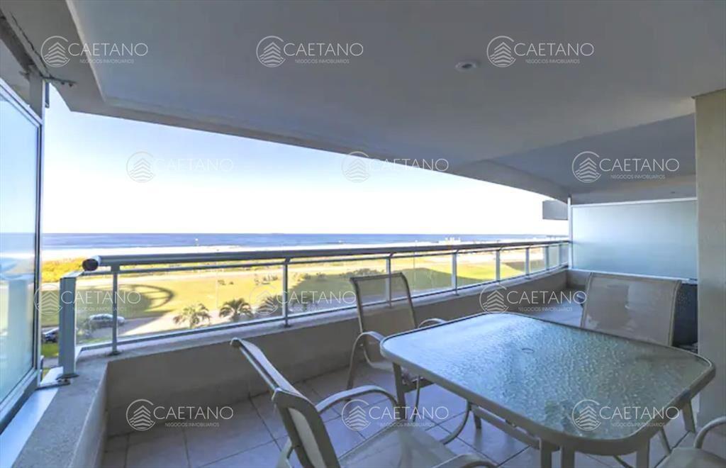 Alquiler apartamento en Punta del Este con vista
