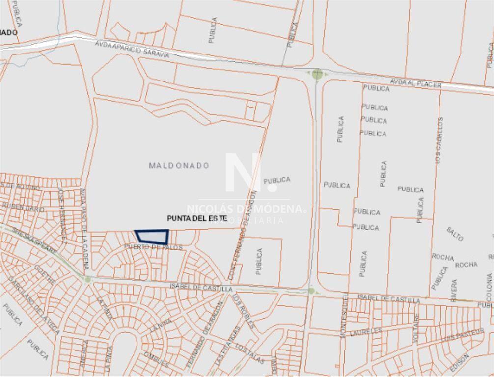 Terreno de 6600 m2 en zona redicencial en venta
