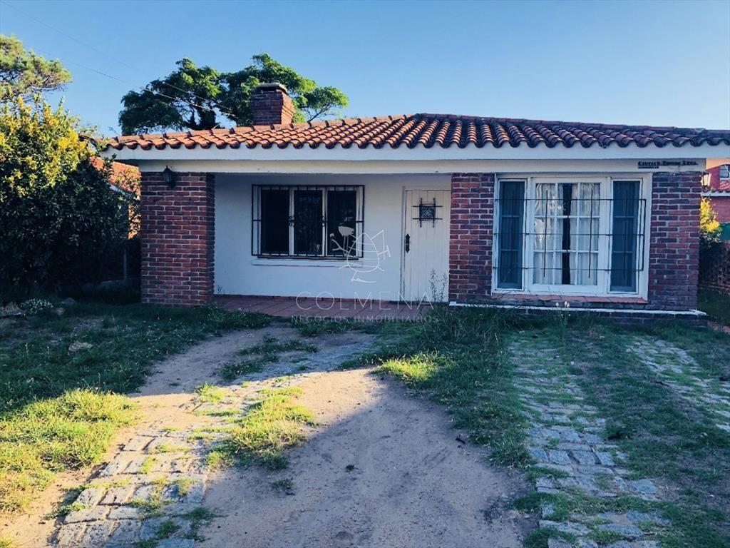 Casa en las Delicias muy cerca del Mar.