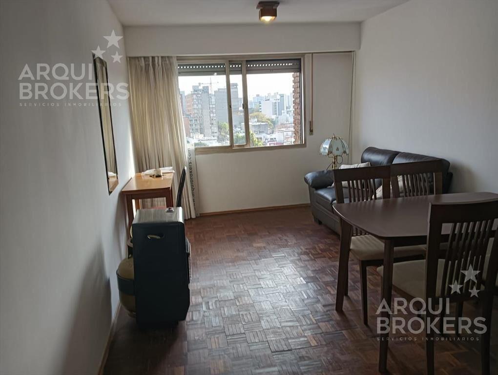 Apartamento en alquiler de un dormitorio con muebles en Pa