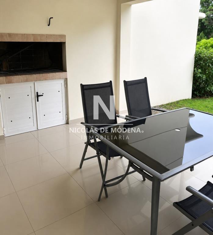 En venta apartamento de 1 dormitorios en Punta