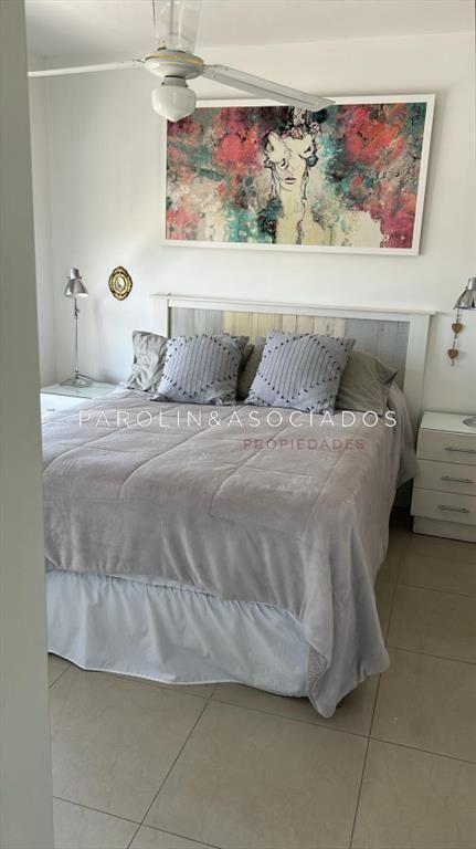 Apartamento en venta de 2 dormitorios en edificio