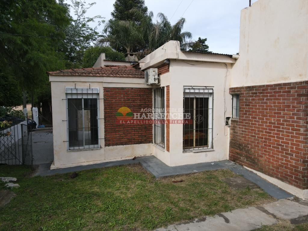Casa en venta en Progreso, 3 dorm, barbacoa,900