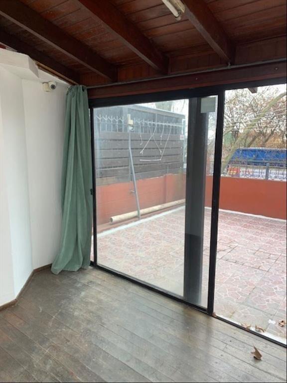 casa en venta La Comercial 2 dormitorios, estar patio