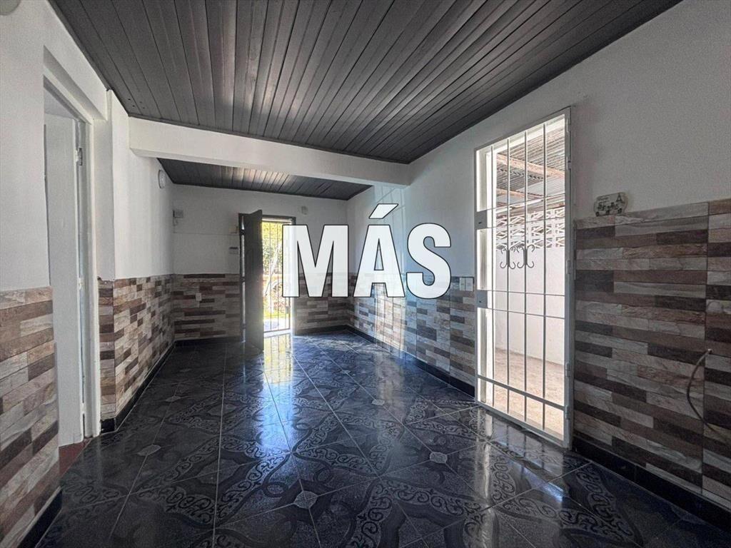 Casa Alquiler Garage Cerrito Montevideo iMas.uy MC * ...