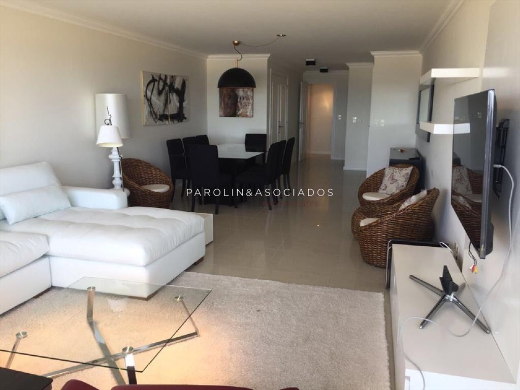 Hermoso apartamento de 3 dormitorios en venta, Torre Imperi