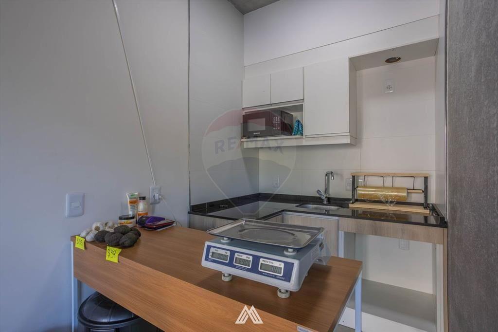 VENTA LOCAL COMERCIAL CON RENTA 6% TRES CRUCES