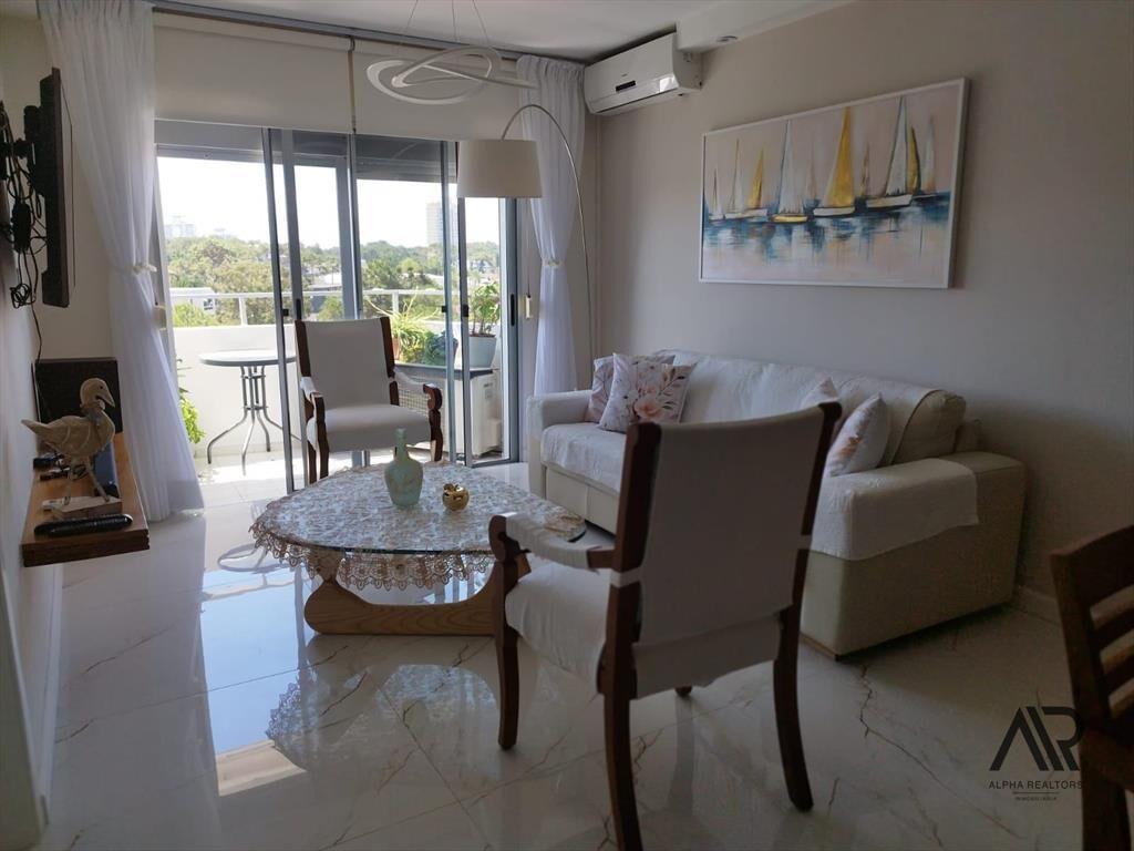 Apartamento 2 dormitorios, 2 baños en alquiler temporari...
