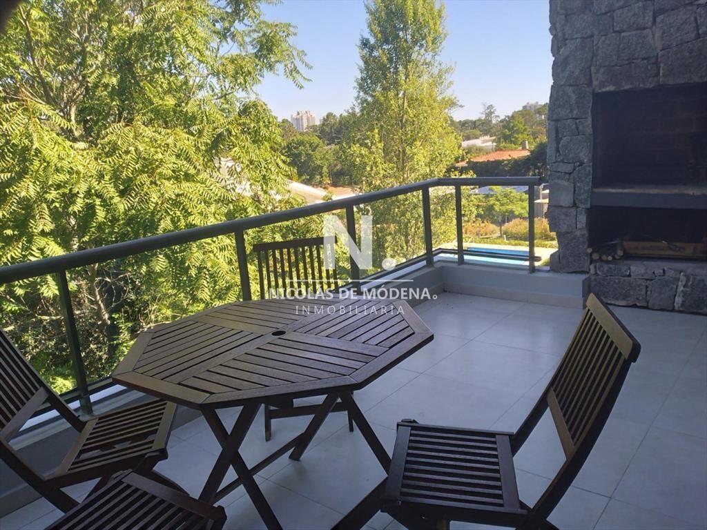 Apartamento en Venta de 2 dormitorios en Punta ,