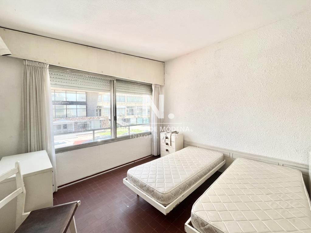 Departamento en Venta de Un Dormitorio en Punta
