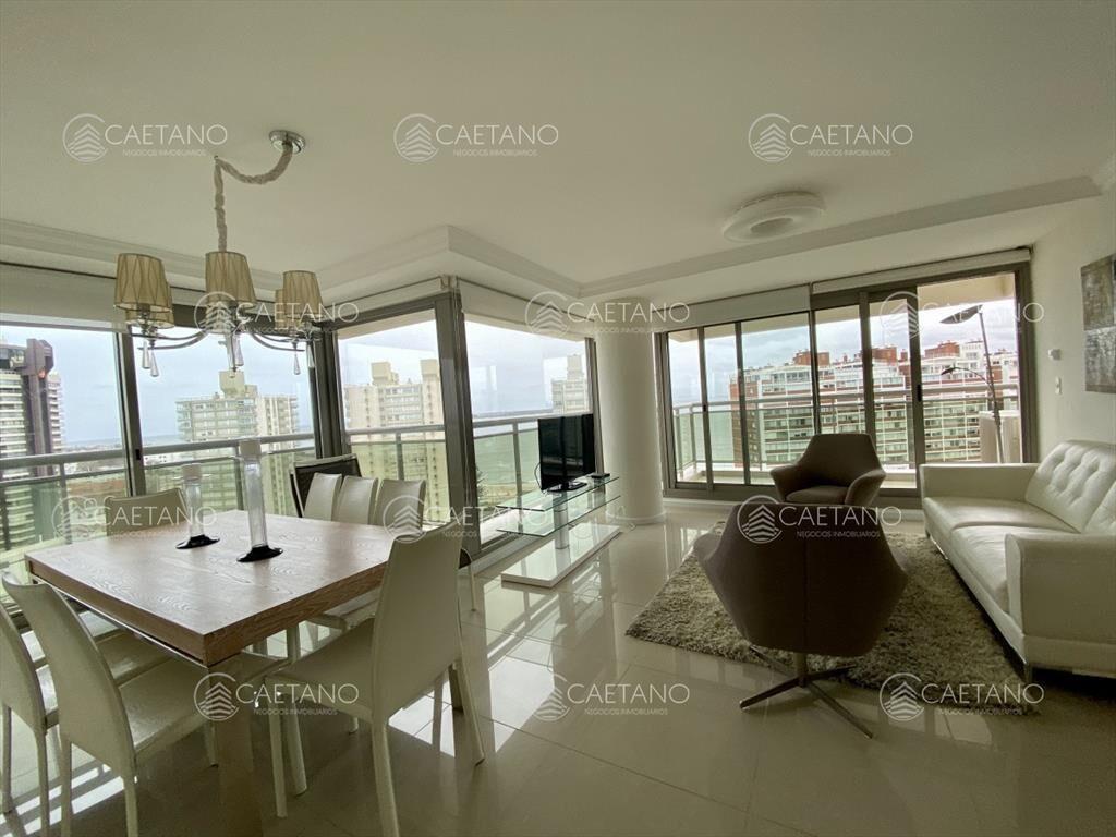 Alquiler invernal apartamento 2 dormitorios. Playa brava, P