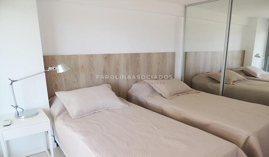 Apartamento de 2 dormitorios en venta en Torre