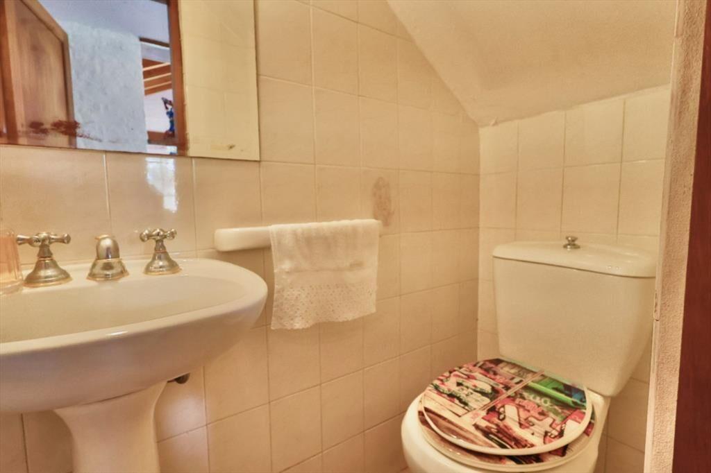 VENTA CASA 7 DORMITORIOS + DEPENDENCIA DE Y CASA