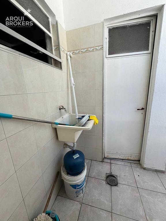 Apartamento de tres dormitorios en venta con renta en Tres