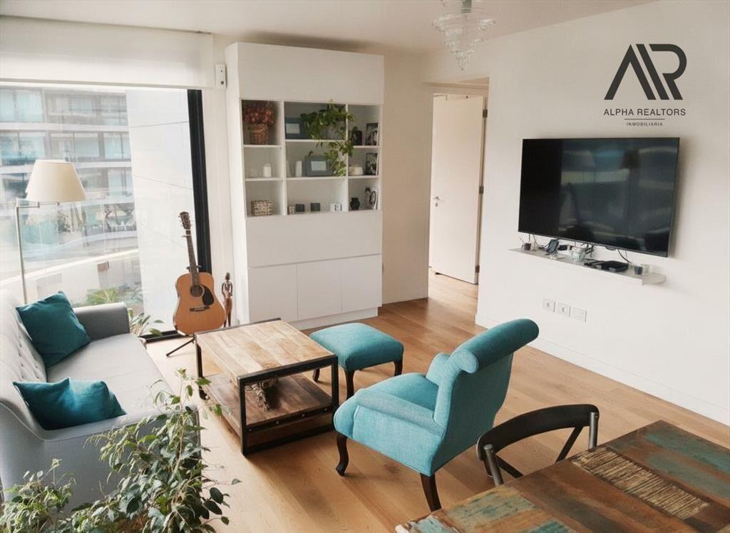 Alquiler Apartamento de 2 dormitorios, 2 baños, amueblad...