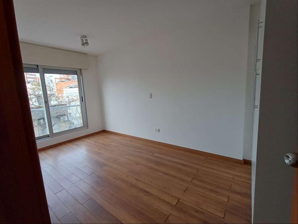 ALQUILER APARTAMENTO NUEVO EN POCITOS UN DORMITORIO CON
