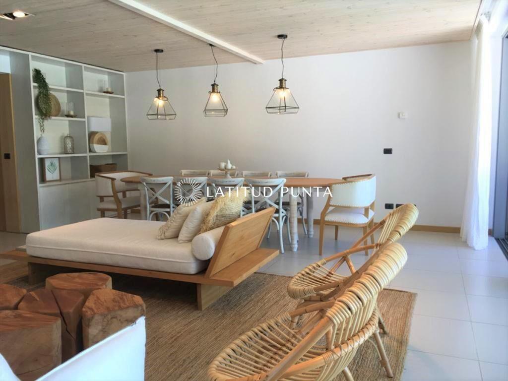 Extenso departamento en Rincón del Indio