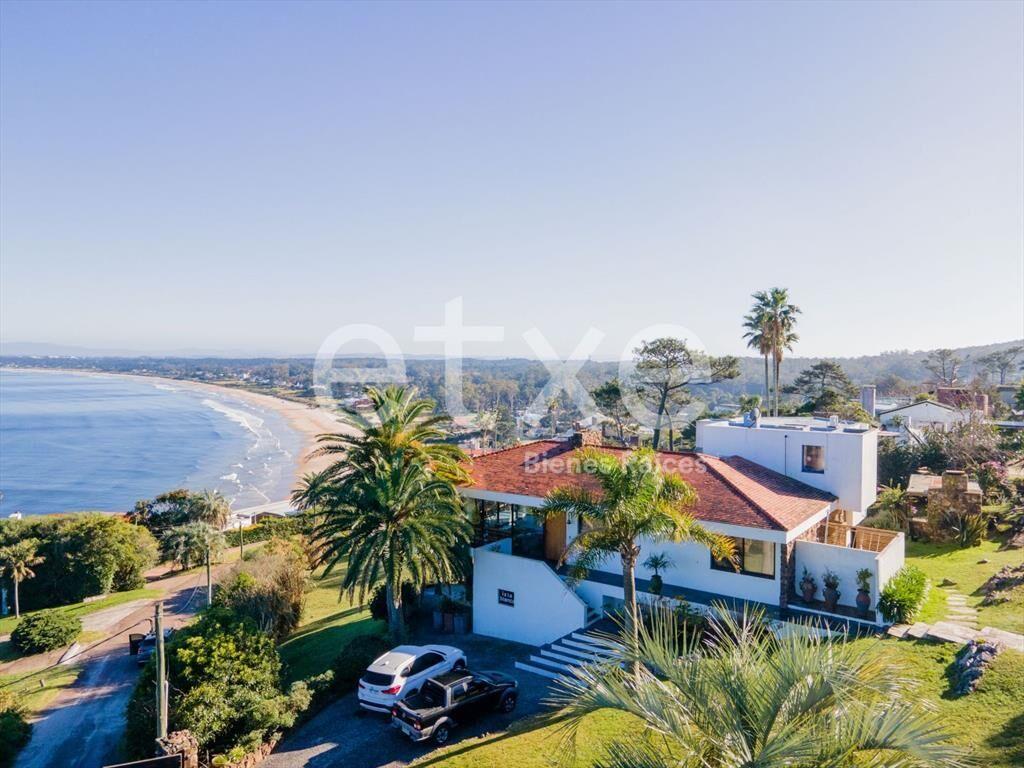 Espectacular Casa En Venta Punta Ballena...