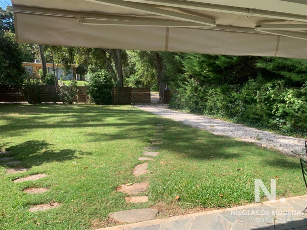 Oportunidad. Casa en venta de 3 dormitorios en Playa Mansa