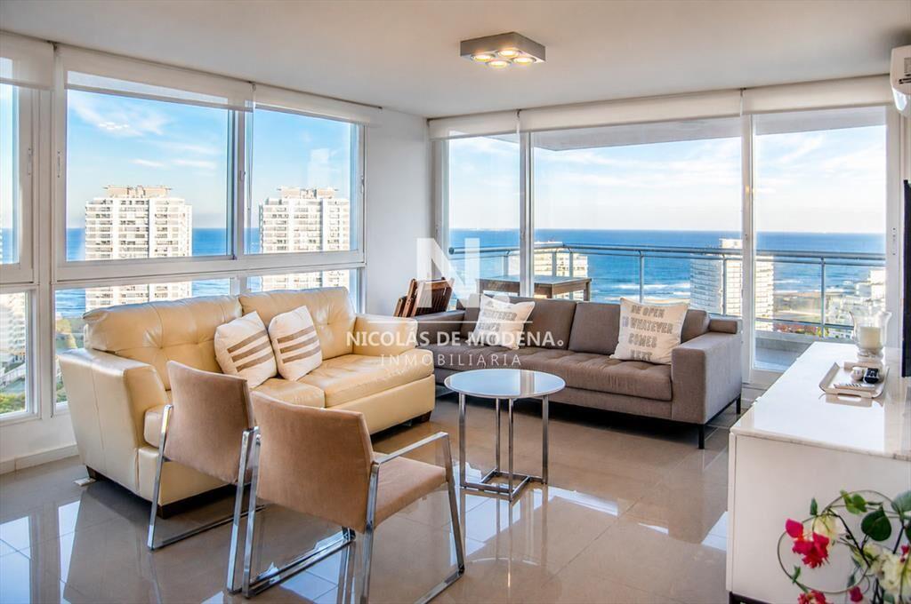 En venta apartamento de 2 dormitorios en Punta