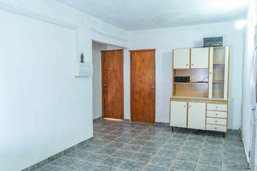 VENTA 2 CASAS + DEPOSITO MISMO PADRON, EN MARINDIA