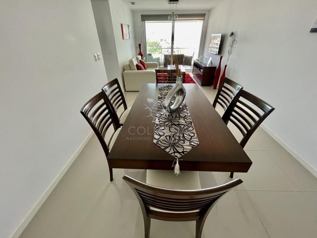 Hermoso apartamento en torre de categoria