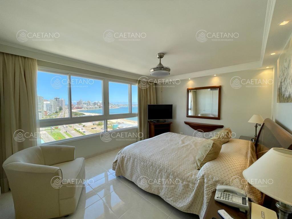 Millenium Tower Punta del Este