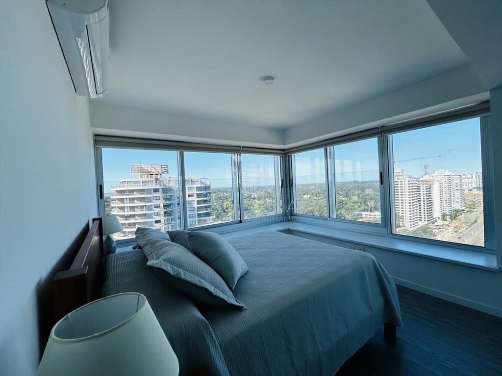 Venta apartamento 1 dormitorio Roosevelt Punta