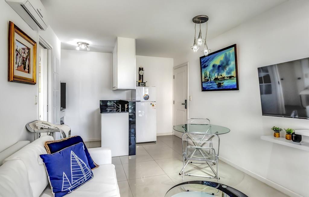 DEPARTAMENTO ESQUINERO UN DOMITORIO A LA VENTA