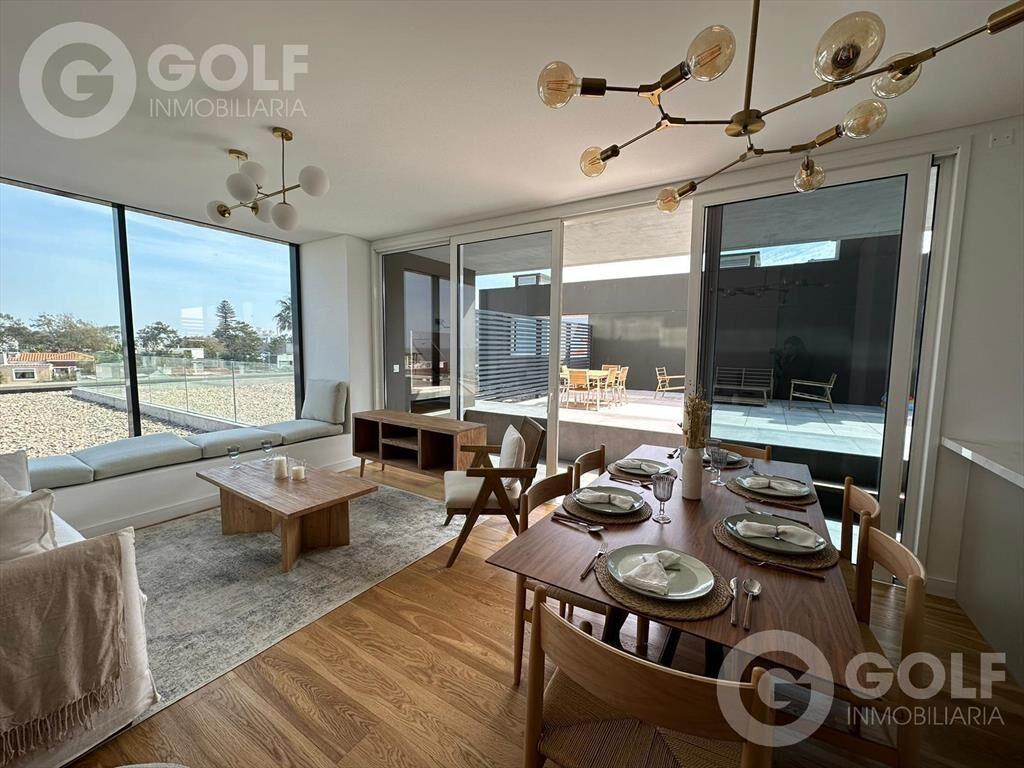 Venta de Apartamento de 2 Dormitorios en la Rambla de Carra