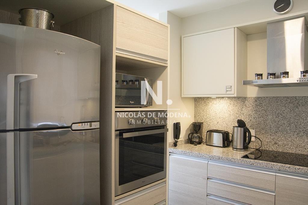 Departamento de 2 dormitorios en venta, Punta del Este