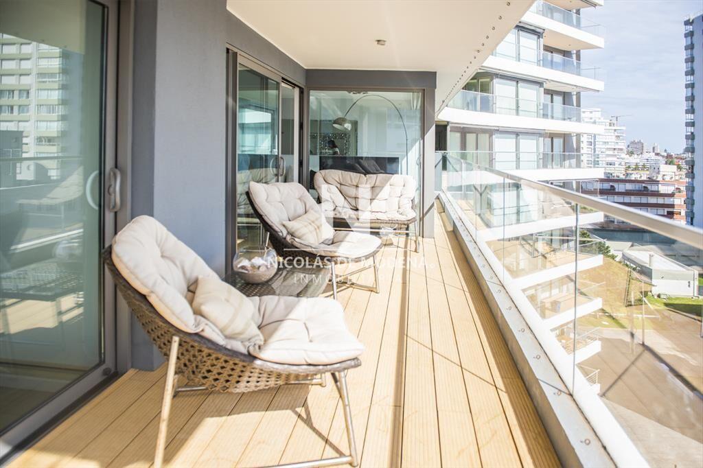 Apartamento en Punta del Este, Mansa