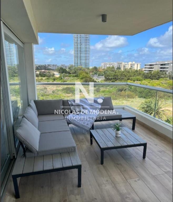 En venta departamento de 3 dormitorios en suite,