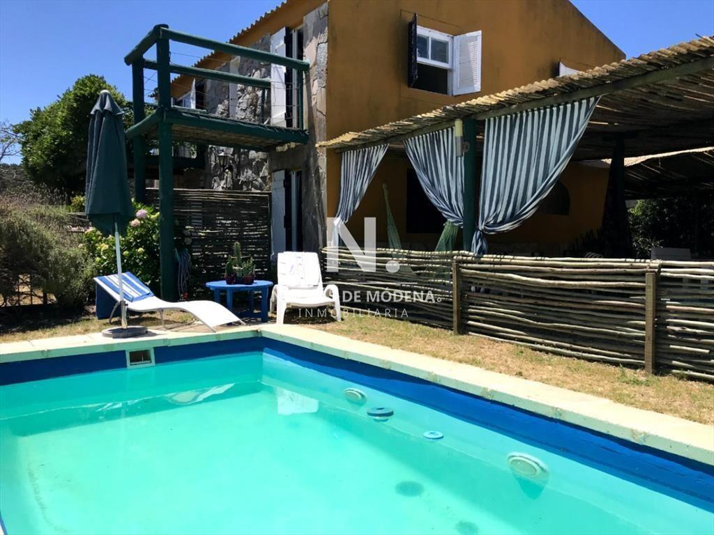 Casa en Venta de 4 dormitorios en Manantiales ,