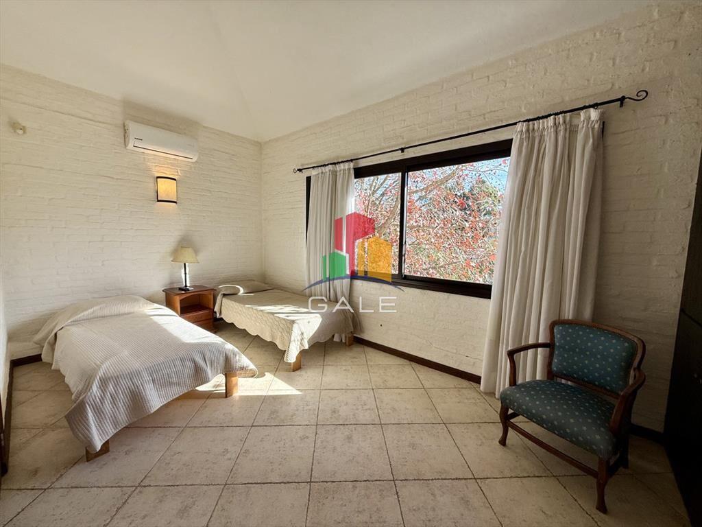 Chalet en Rinc�³n del Indio � A 500 metros del