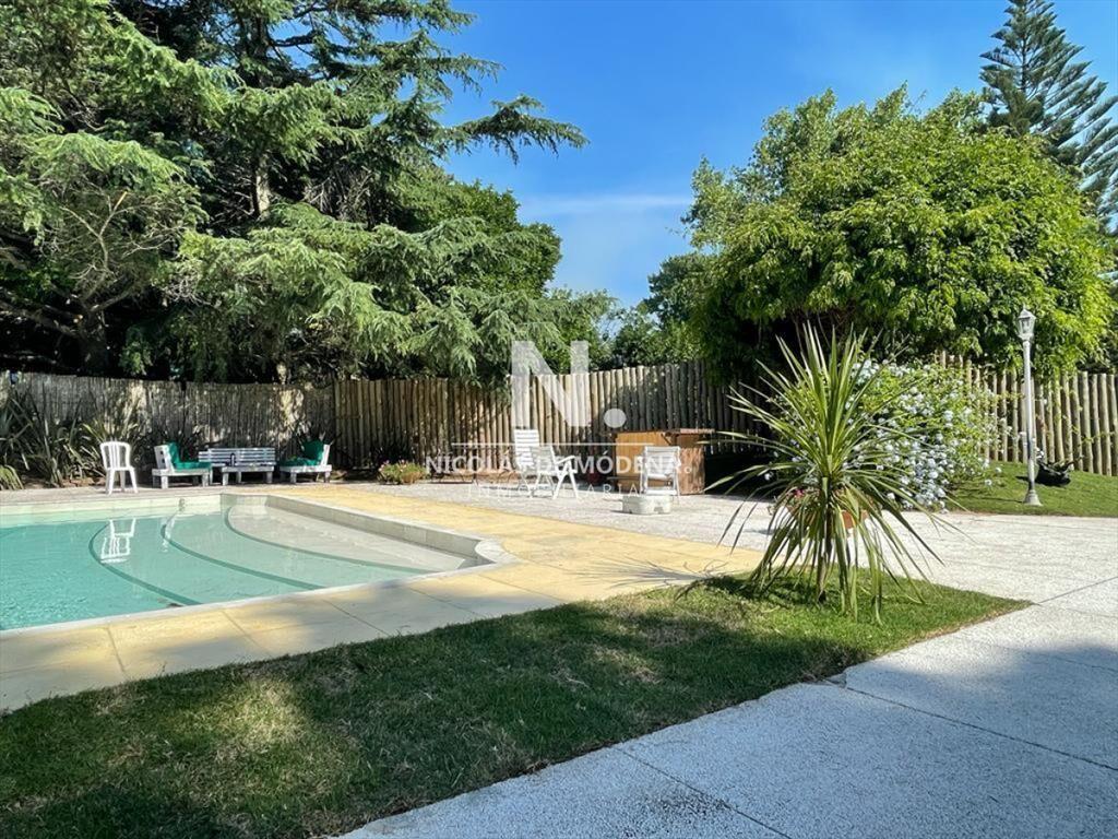 Hermosa casa de 4 dormitorios en excelente estado, Jardines