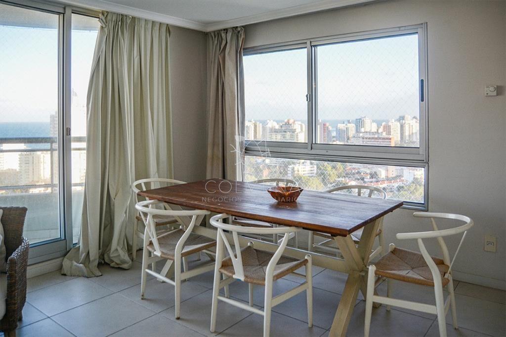 Apartamento de 2 dormitorios en Roosevelt - Punta