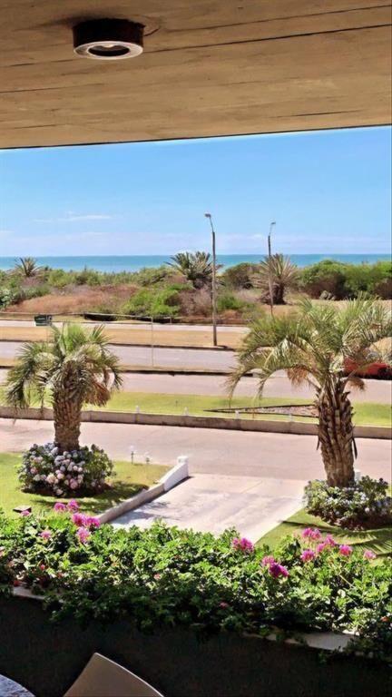 ALQUILER PLAYA BRAVA 3 DORMITORIOS Y SERVICIO