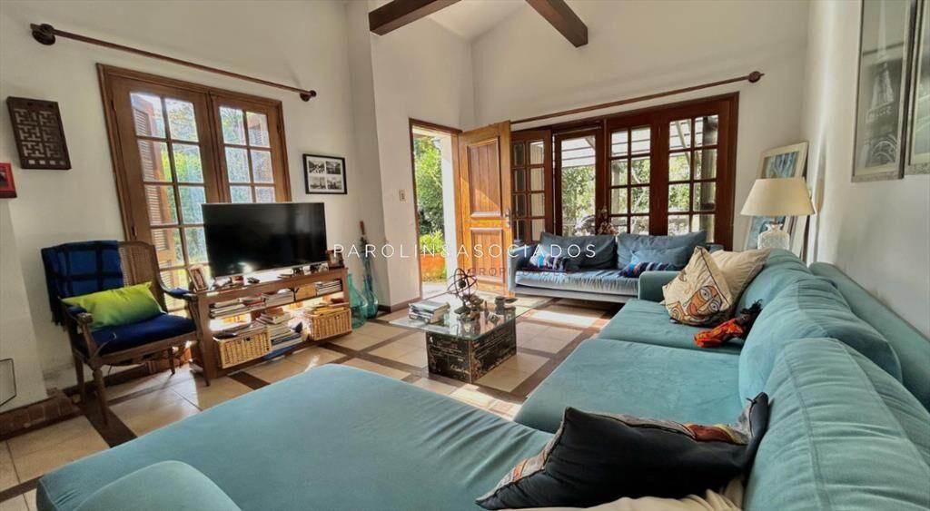 Casa en venta de 4 dormitorios en playa Mansa,
