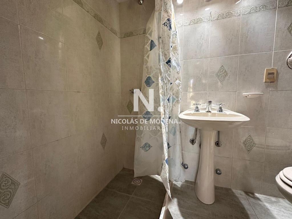 Vende casa en Jardines de Cordoba Punta del Este