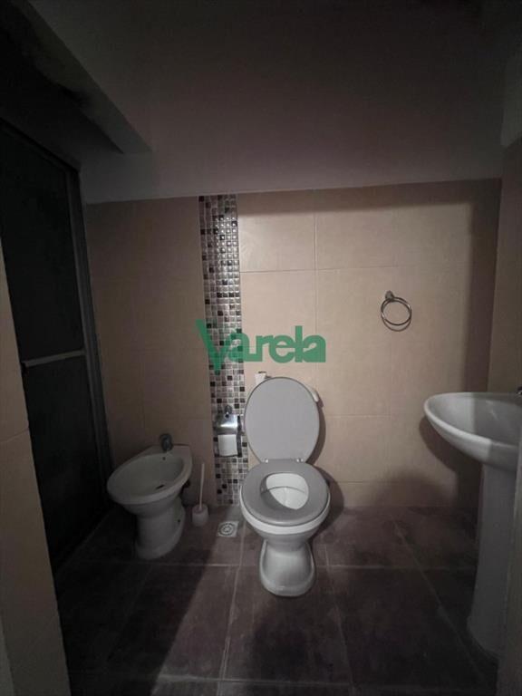 Venta de casa 3 dorm mas apto de 3 dorm, barrio x