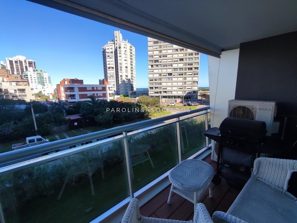 Apartamento en venta, disfrutable todo el año.